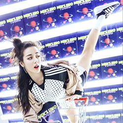 22、【疯】王茜茜