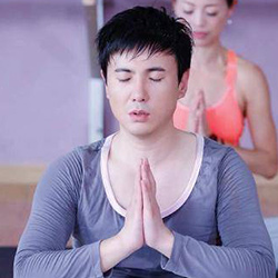 16、【疯】周铭